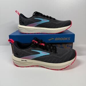 NIB •Brooks Women’s Revel 6 Neutral Running Shoe Size: 8